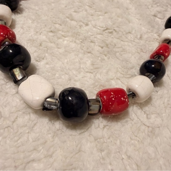 Vintage Teng Yue Fashion Necklace - Picture 2 of 4